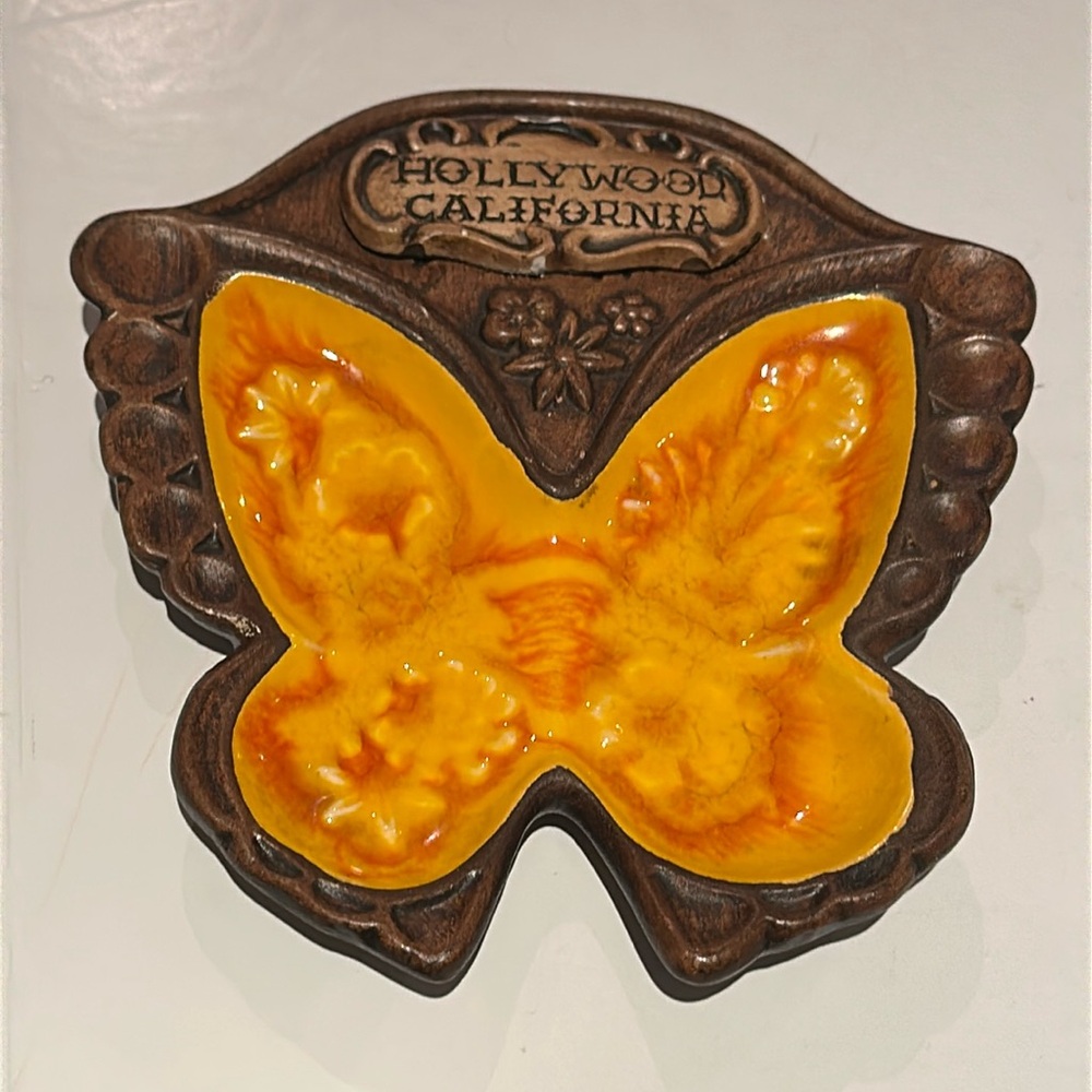 Vtg Treasure Craft Ceramic Yellow/Orange Butterfly Ashtray Trinket Dish Made USA